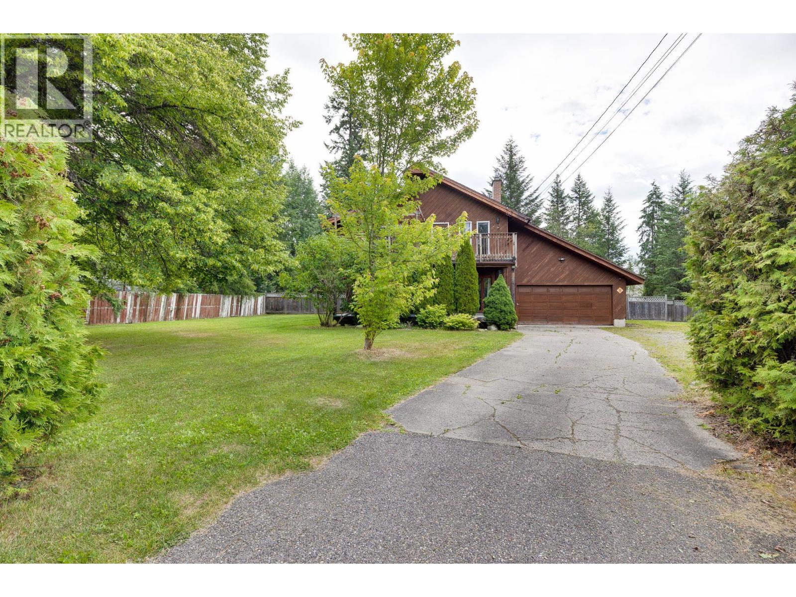 5920 RIVERDALE CRESCENT, Prince George, British Columbia