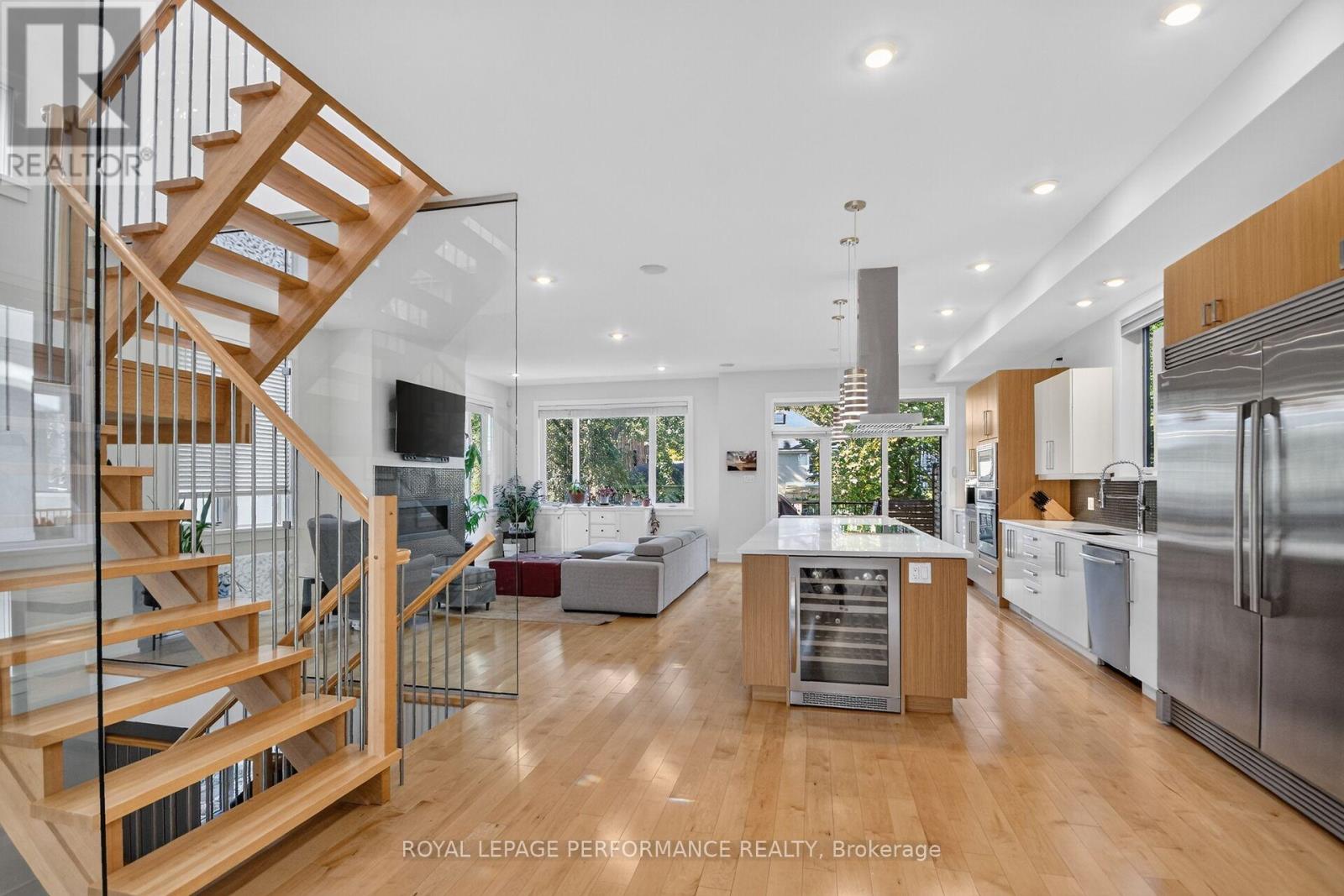 258 Carleton Avenue, Ottawa, Ontario  K1Y 0J4 - Photo 4 - X13839988