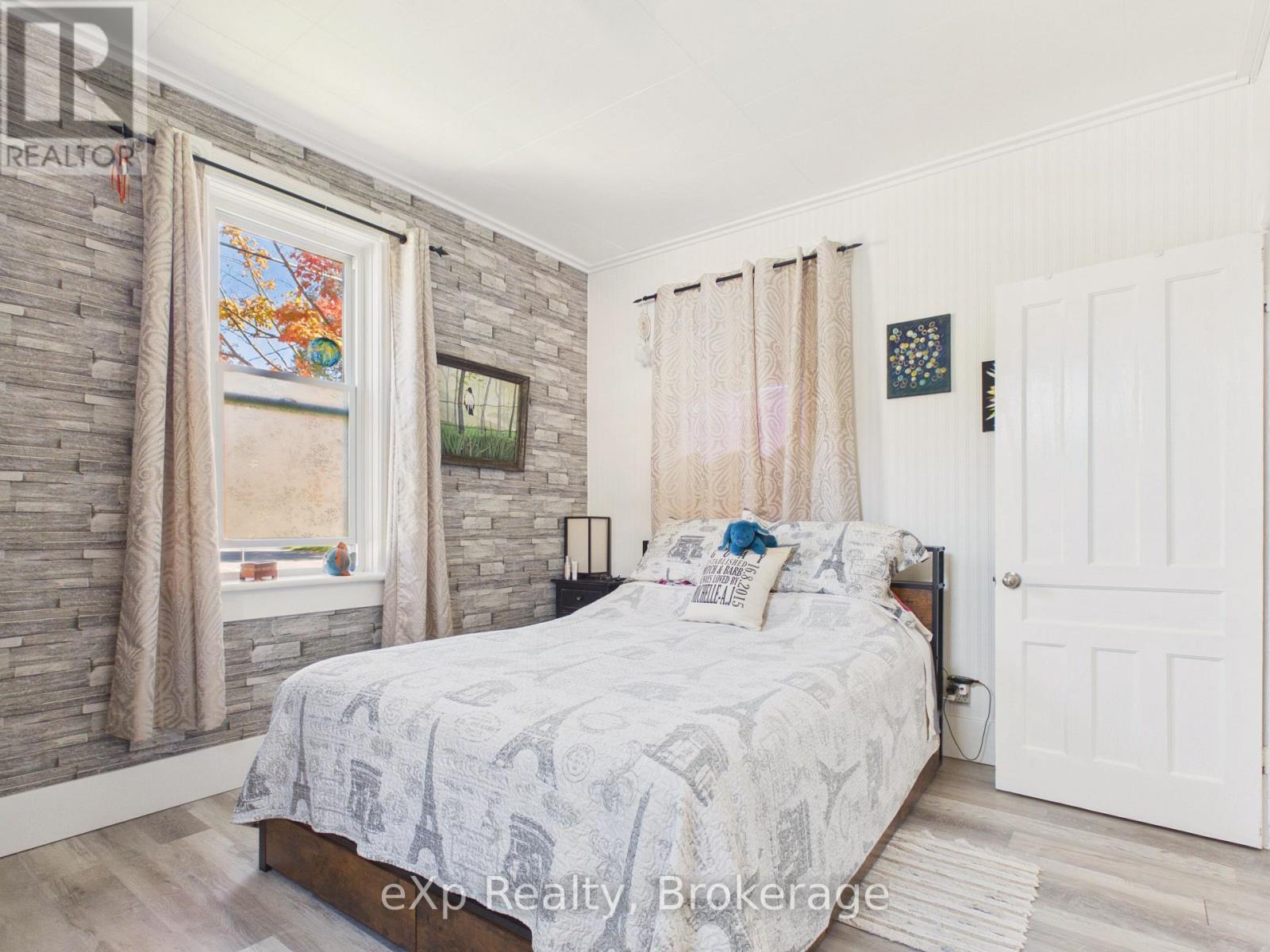 386 6th Avenue, Hanover, Ontario  N4N 2G2 - Photo 23 - X13840712