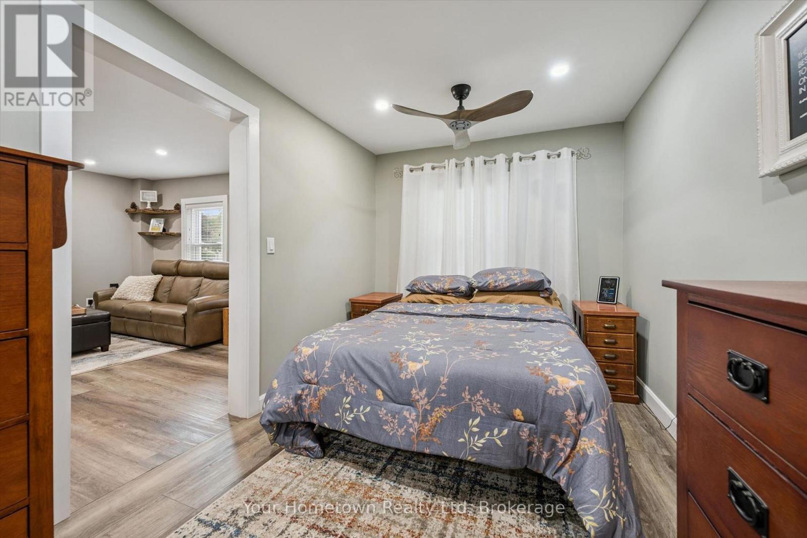 320 Garafraxa Street E, Centre Wellington, Ontario N1M 1E3 - Photo 11 - X13840752