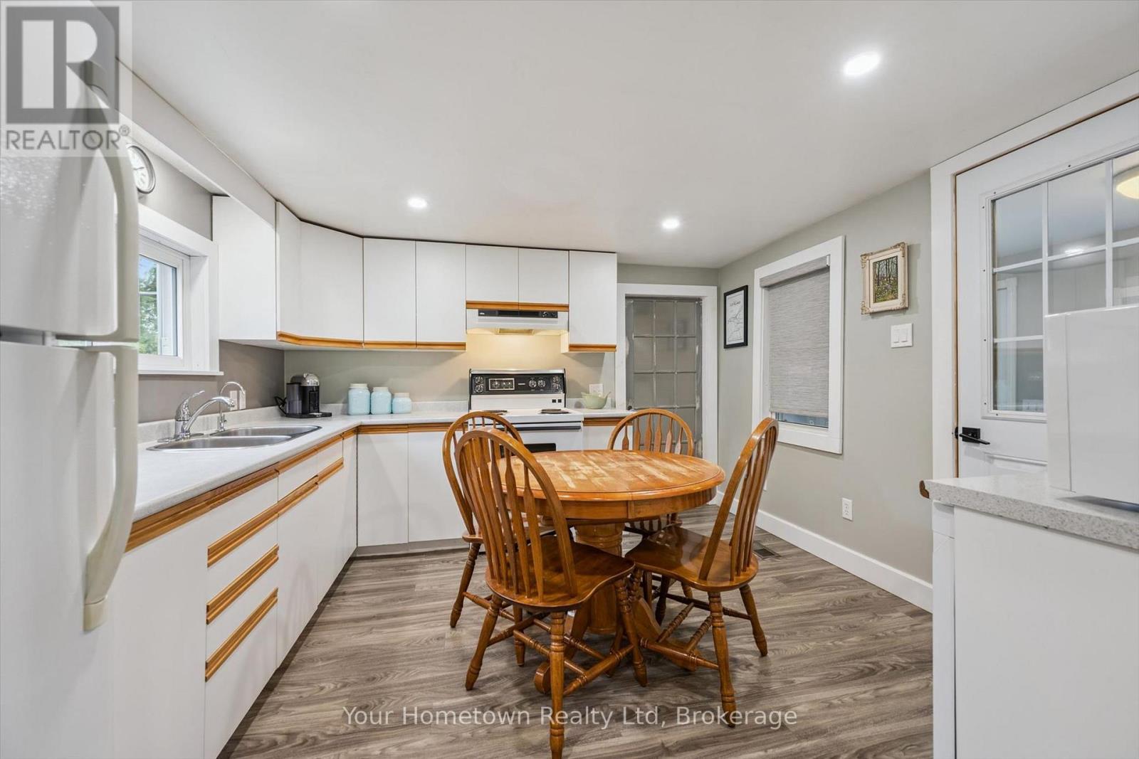320 Garafraxa Street E, Centre Wellington, Ontario N1M 1E3 - Photo 13 - X13840752