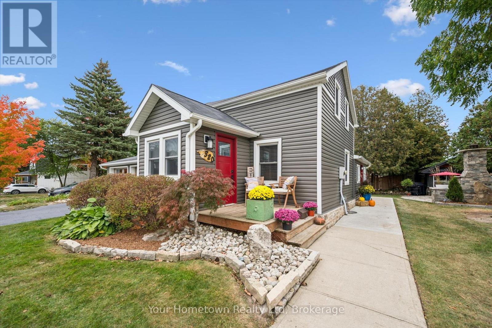 320 Garafraxa Street E, Centre Wellington, Ontario N1M 1E3 - Photo 2 - X13840752
