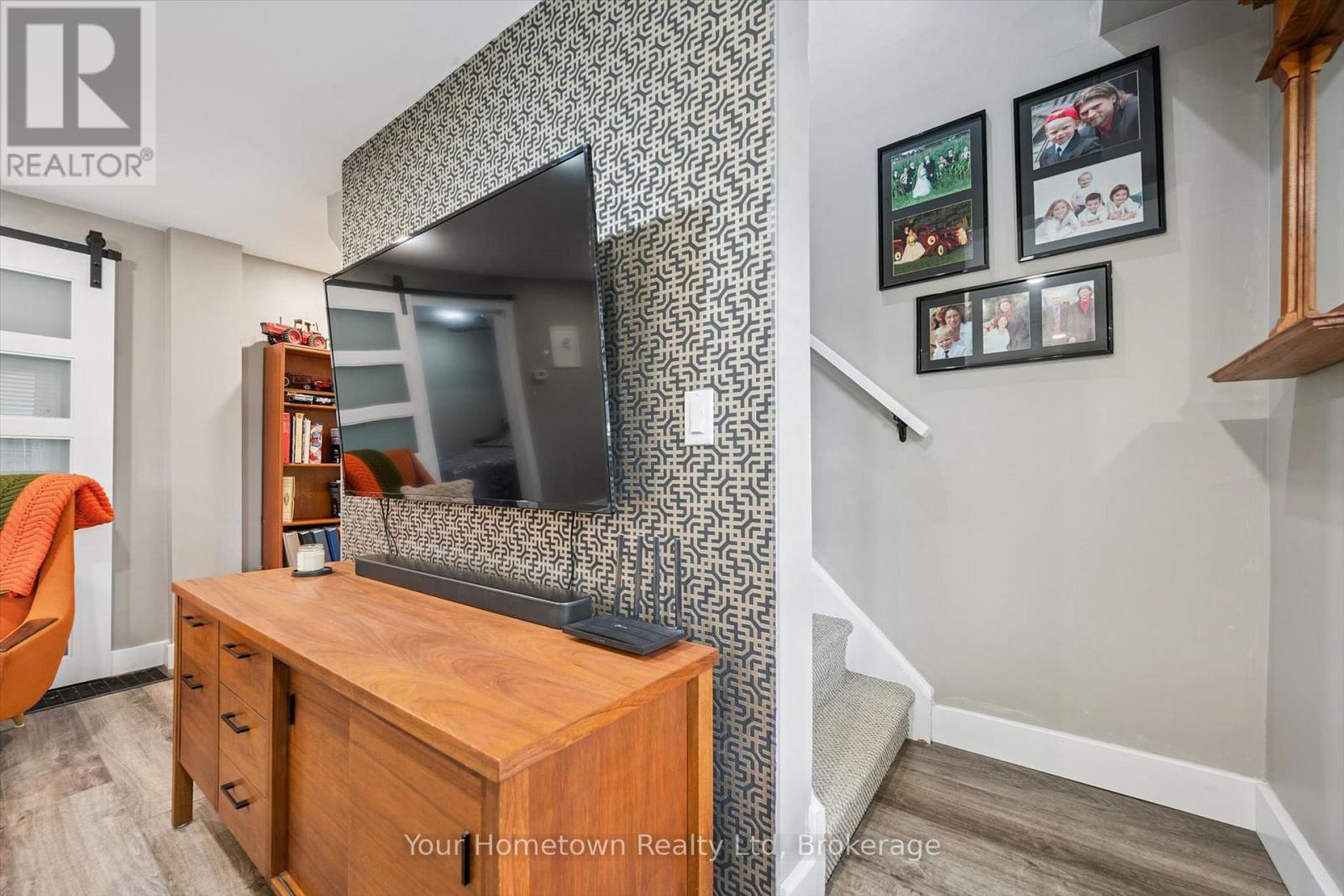 320 Garafraxa Street E, Centre Wellington, Ontario N1M 1E3 - Photo 20 - X13840752