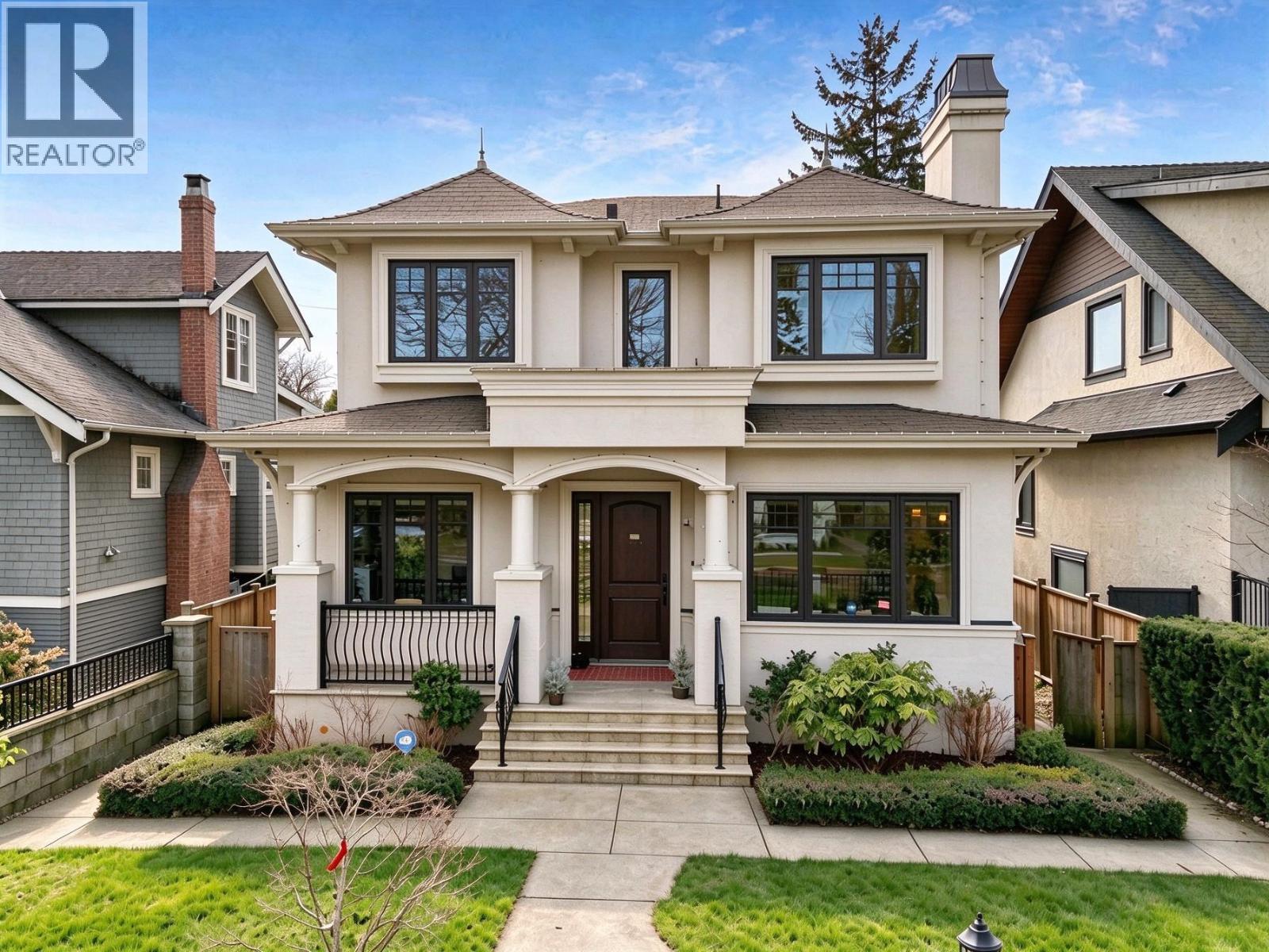 2756 W 38TH AVENUE, Vancouver, British Columbia