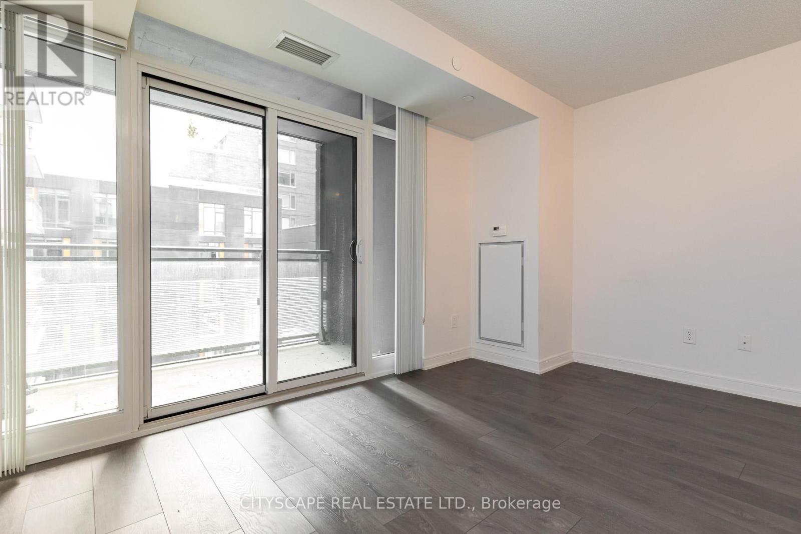 702 - 525 Adelaide Street W, Toronto, Ontario  M5V 1T6 - Photo 3 - C13840562