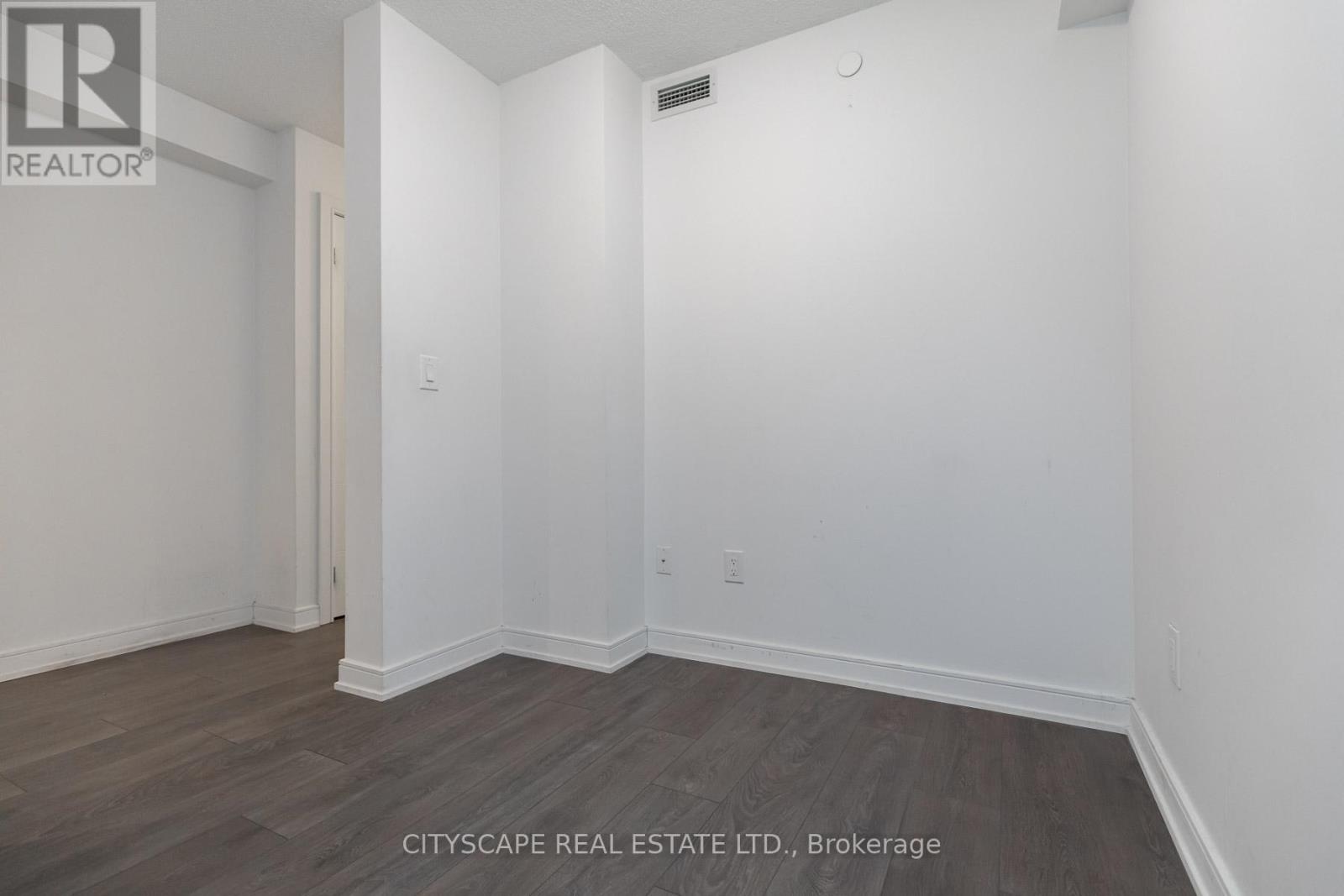 702 - 525 Adelaide Street W, Toronto, Ontario  M5V 1T6 - Photo 9 - C13840562