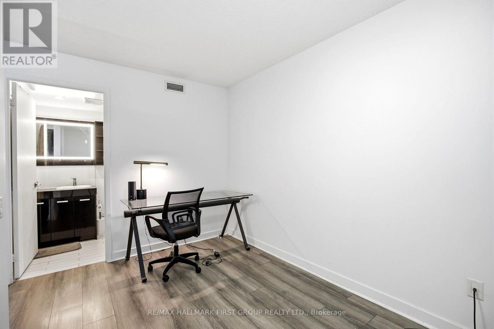 1615 - 29 Singer Court, Toronto, Ontario  M2K 0B3 - Photo 21 - C13840574