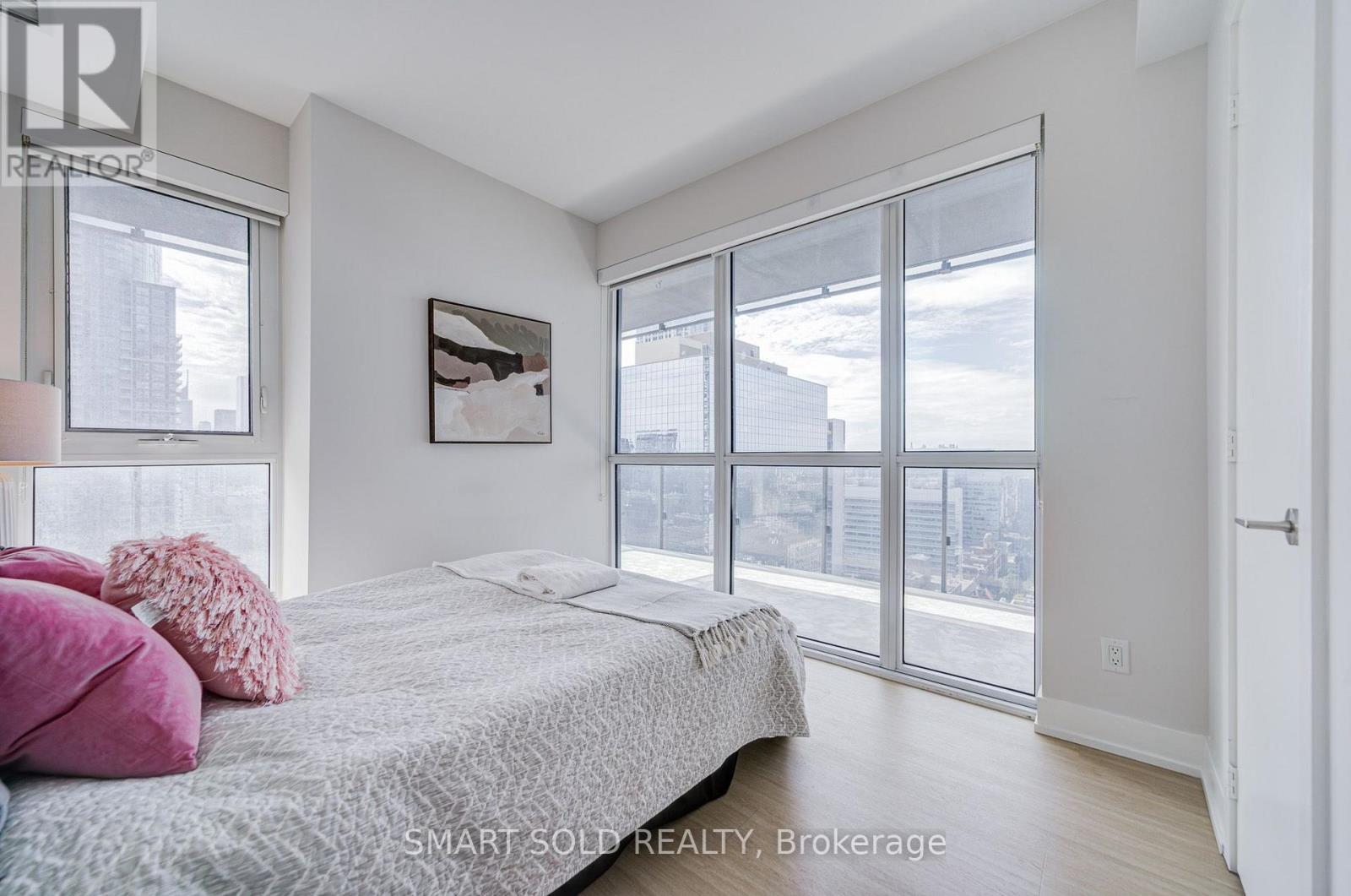 3211 - 7 Grenville Street, Toronto, Ontario  M4Y 0E9 - Photo 13 - C13840796
