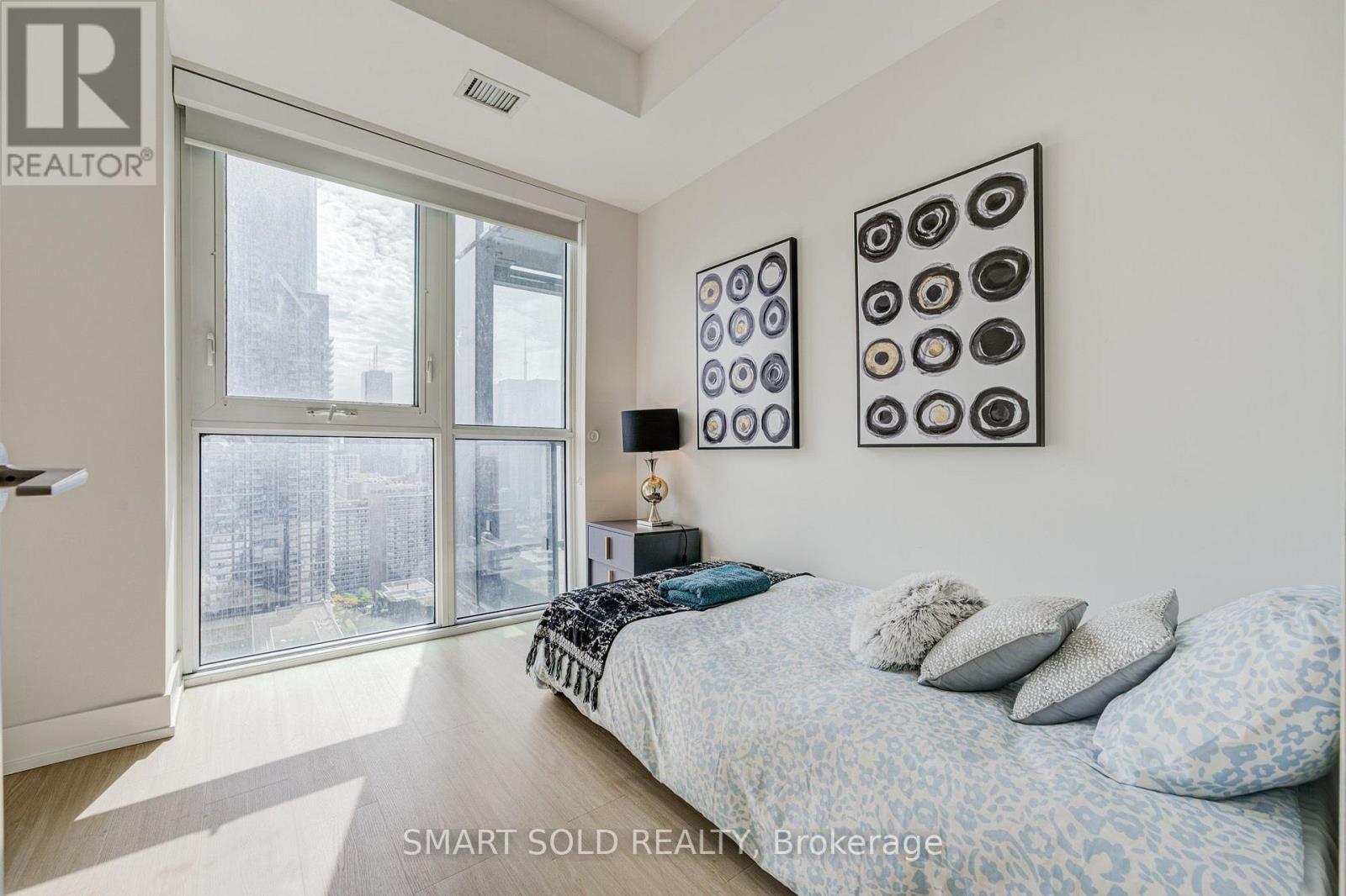 3211 - 7 Grenville Street, Toronto, Ontario  M4Y 0E9 - Photo 18 - C13840796