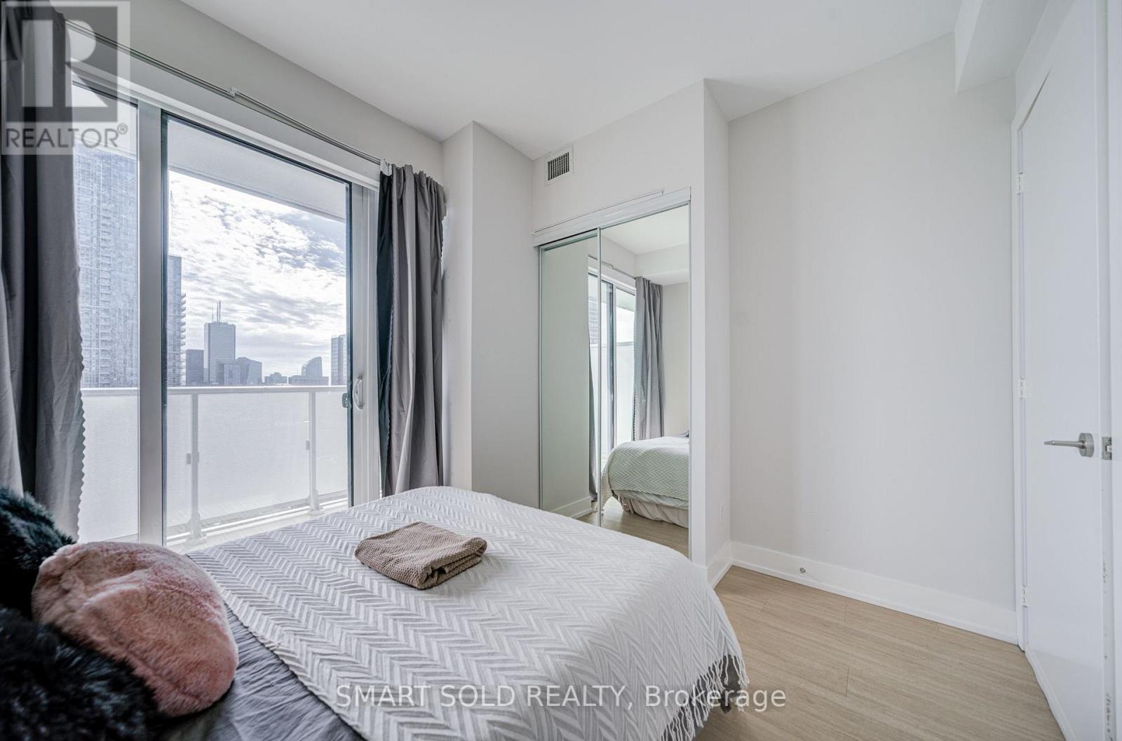 3211 - 7 Grenville Street, Toronto, Ontario  M4Y 0E9 - Photo 22 - C13840796