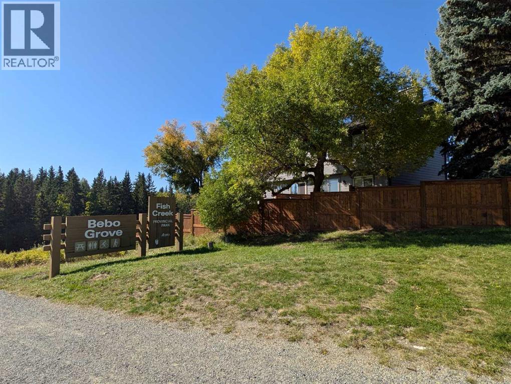 22, 64 Woodacres Crescent Sw, Calgary, Alberta  T2W 4V6 - Photo 6 - A2347505