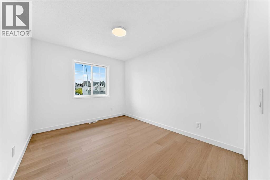 70 Country Hills View NW