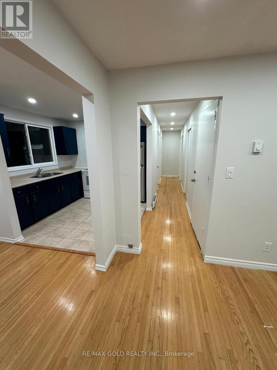 3rd Floor ( Upper Unit ) - 515 Stone Street, Oshawa, Ontario  L1J 1A4 - Photo 28 - E13840618