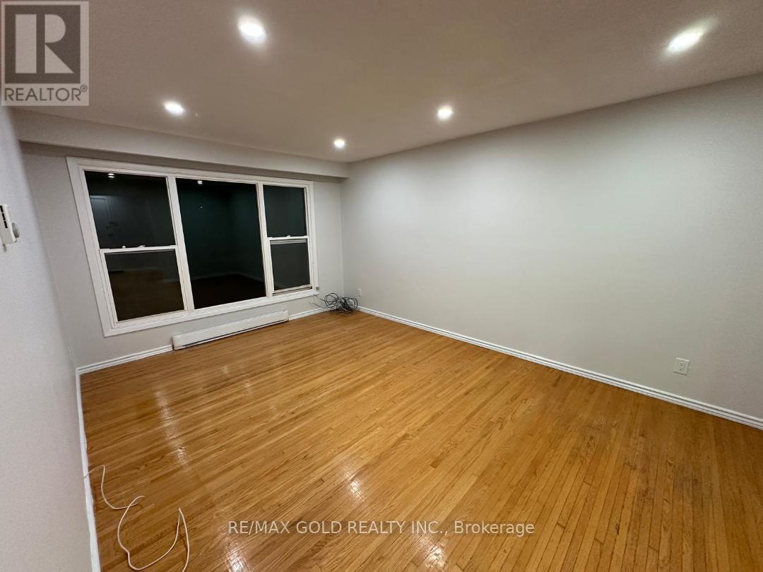 3rd Floor ( Upper Unit ) - 515 Stone Street, Oshawa, Ontario  L1J 1A4 - Photo 45 - E13840618
