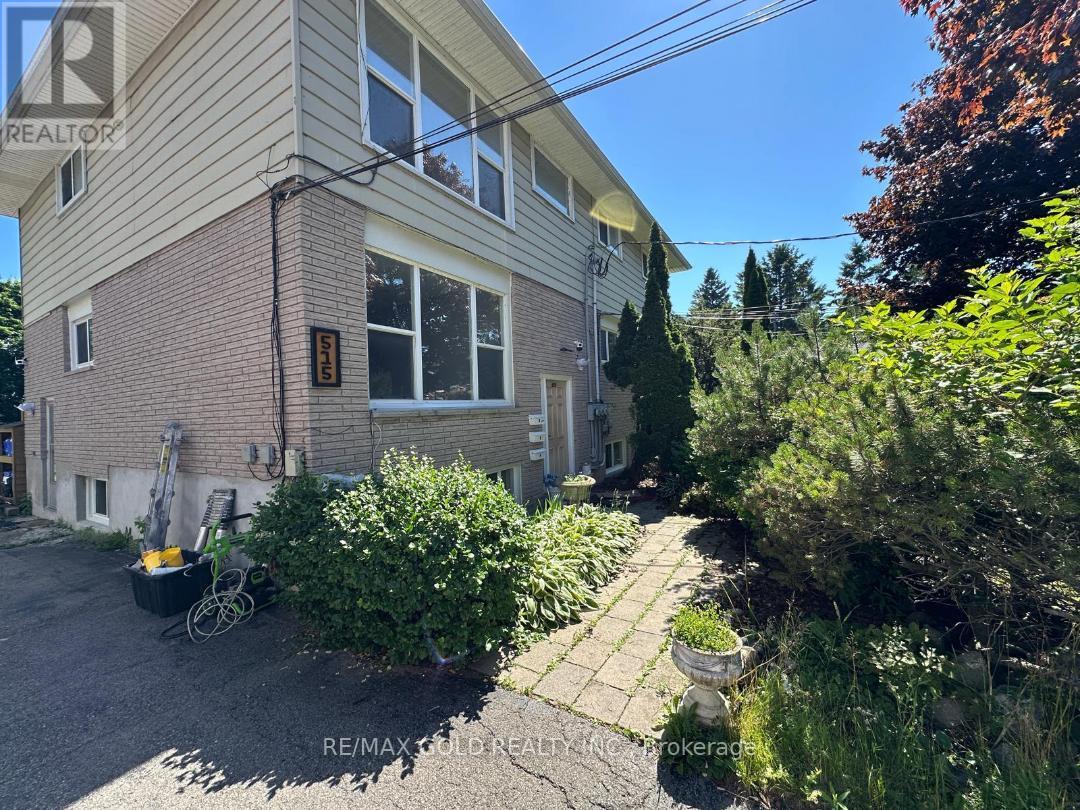 3rd Floor ( Upper Unit ) - 515 Stone Street, Oshawa, Ontario  L1J 1A4 - Photo 8 - E13840618