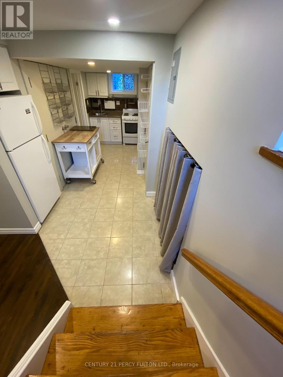 Lower - 119 Calais Street, Whitby, Ontario  L1N 5M3 - Photo 6 - E13840636