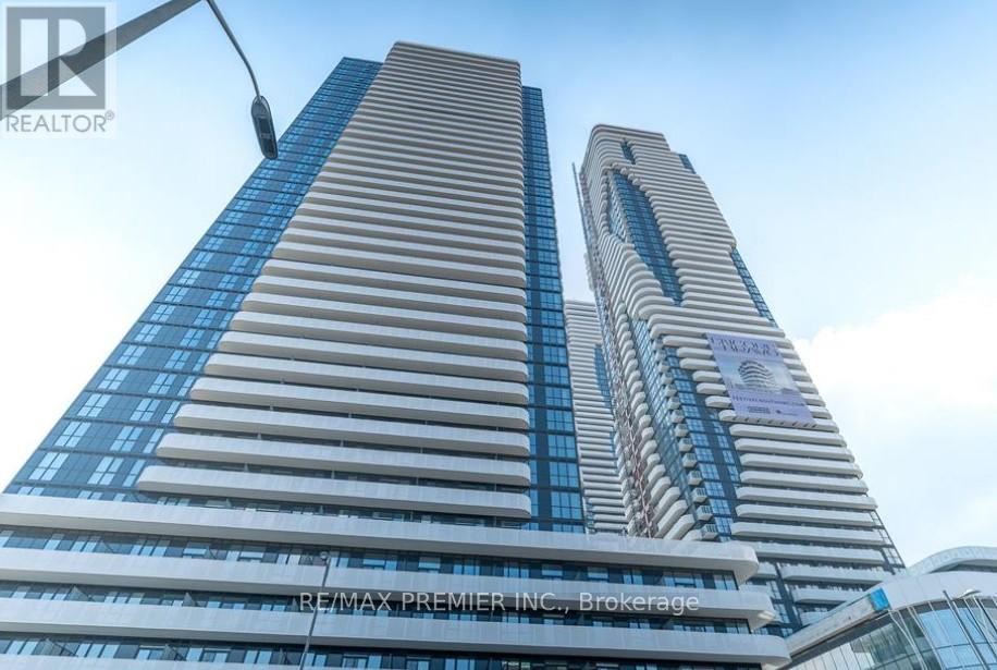 1012 - 28 INTERCHANGE WAY, Vaughan, Ontario