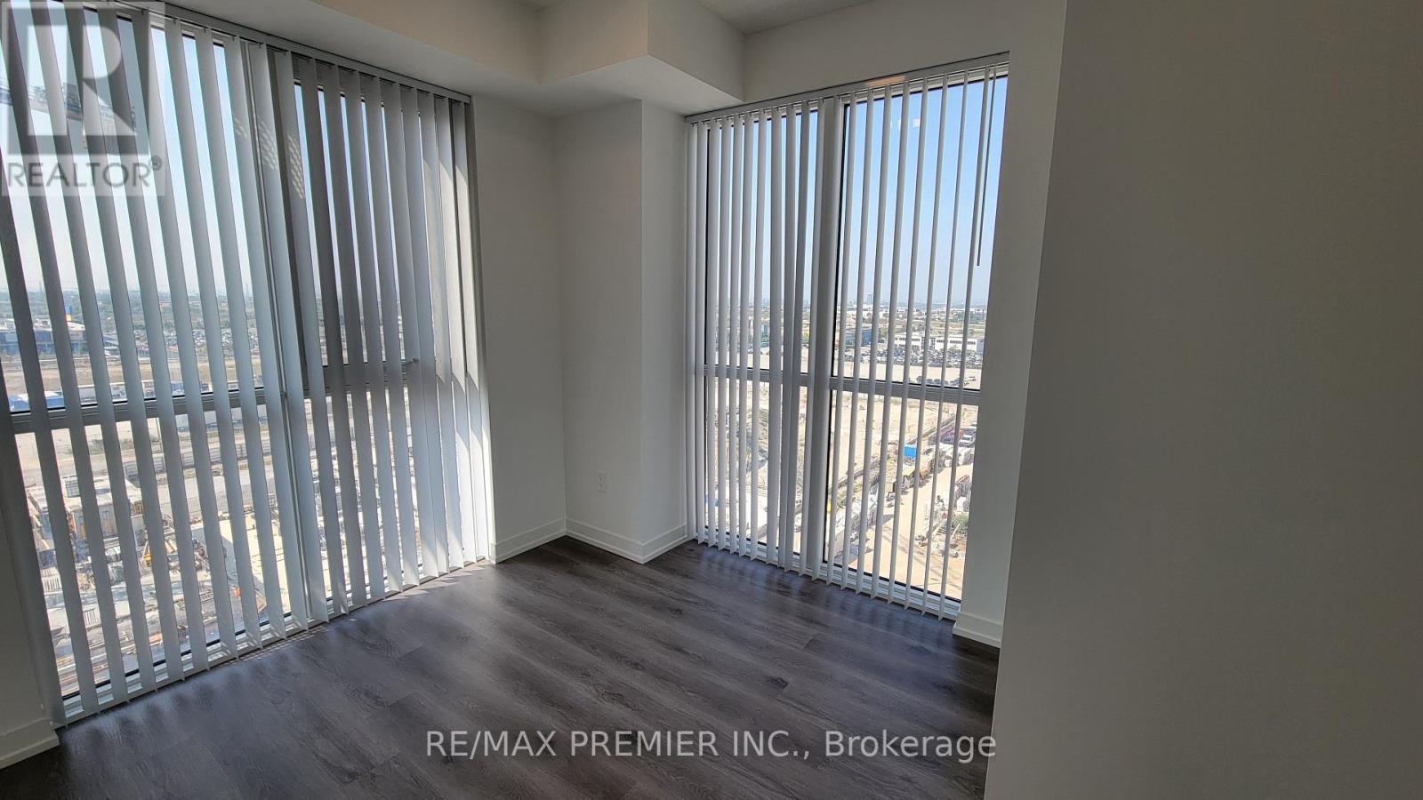 1012 - 28 Interchange Way, Vaughan, Ontario  L4K 0P8 - Photo 17 - N13840746