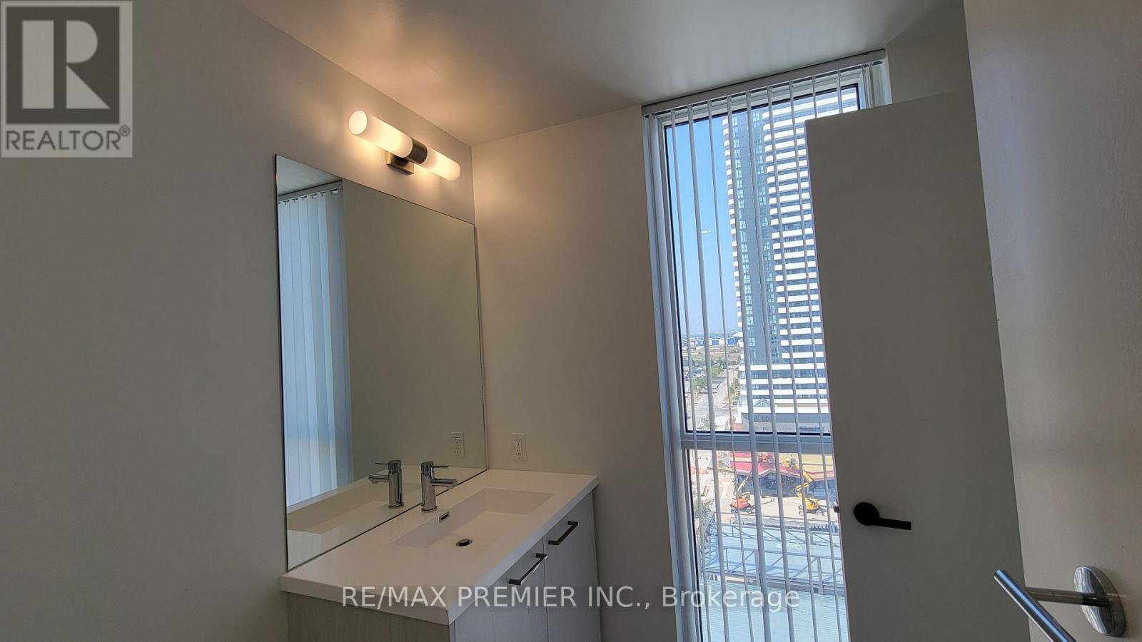 1012 - 28 Interchange Way, Vaughan, Ontario  L4K 0P8 - Photo 24 - N13840746