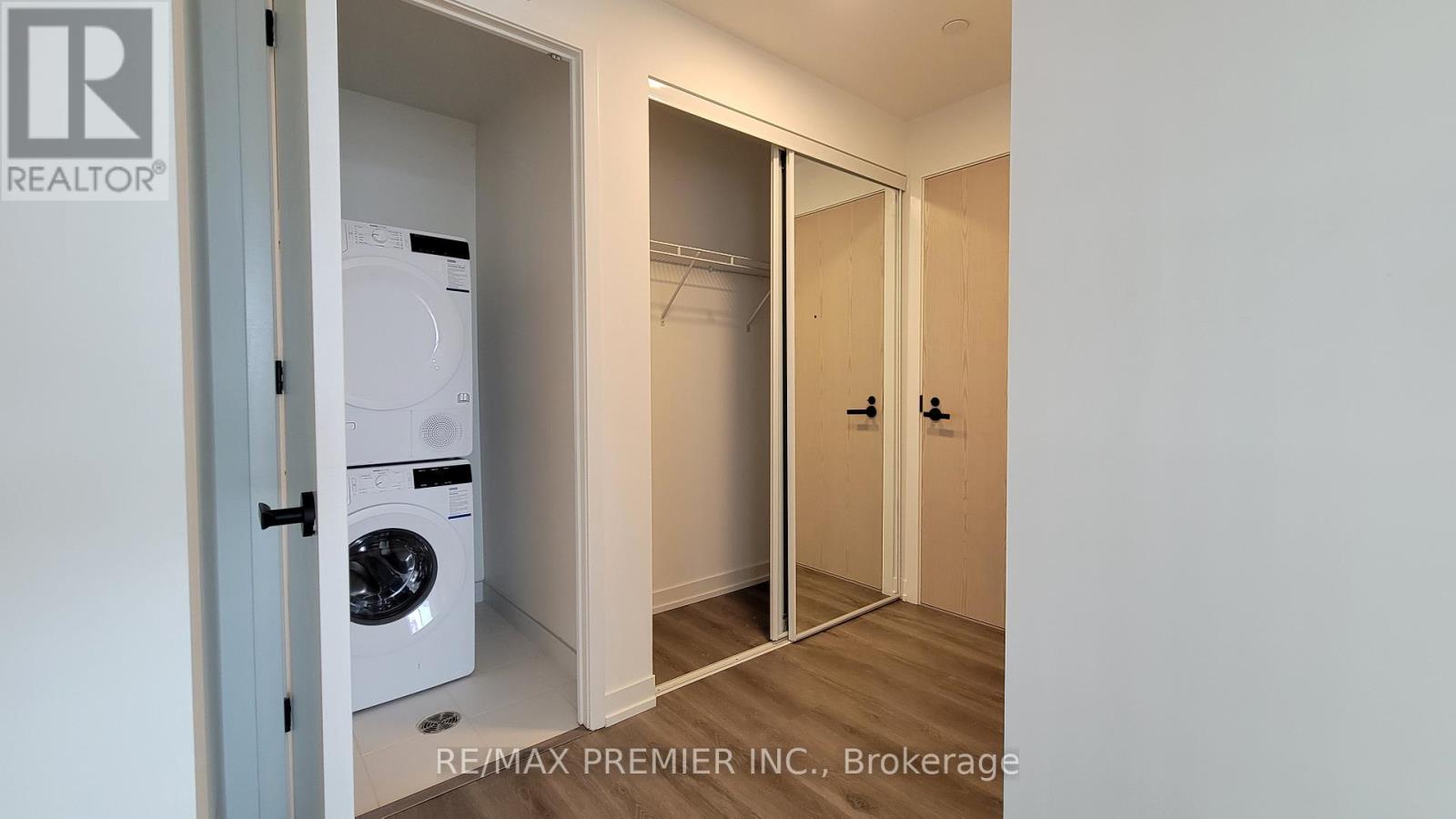 1012 - 28 Interchange Way, Vaughan, Ontario  L4K 0P8 - Photo 5 - N13840746