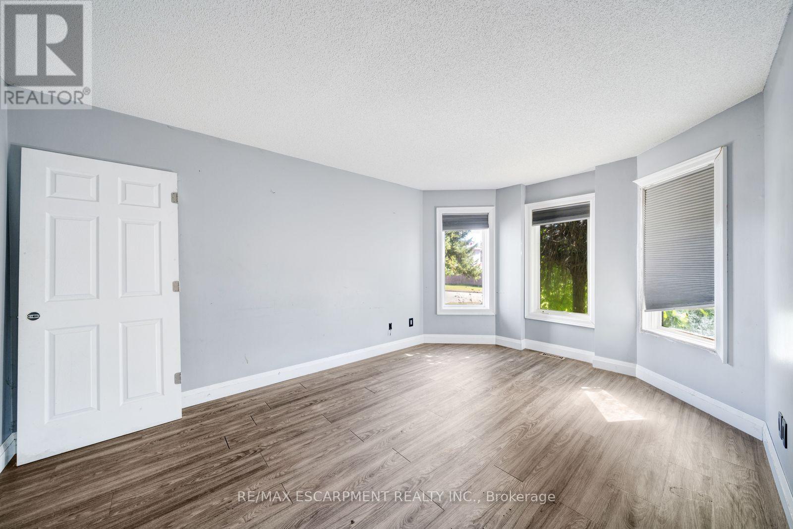 1944 Applewood Avenue, Innisfil, Ontario  L9S 1W3 - Photo 8 - N13840792