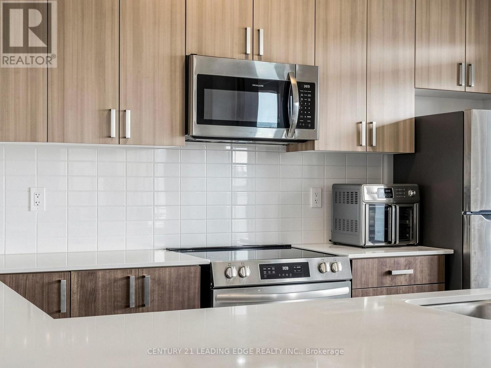 808 - 1865 Pickering Parkway, Pickering, Ontario  L1V 0H2 - Photo 18 - E13832984