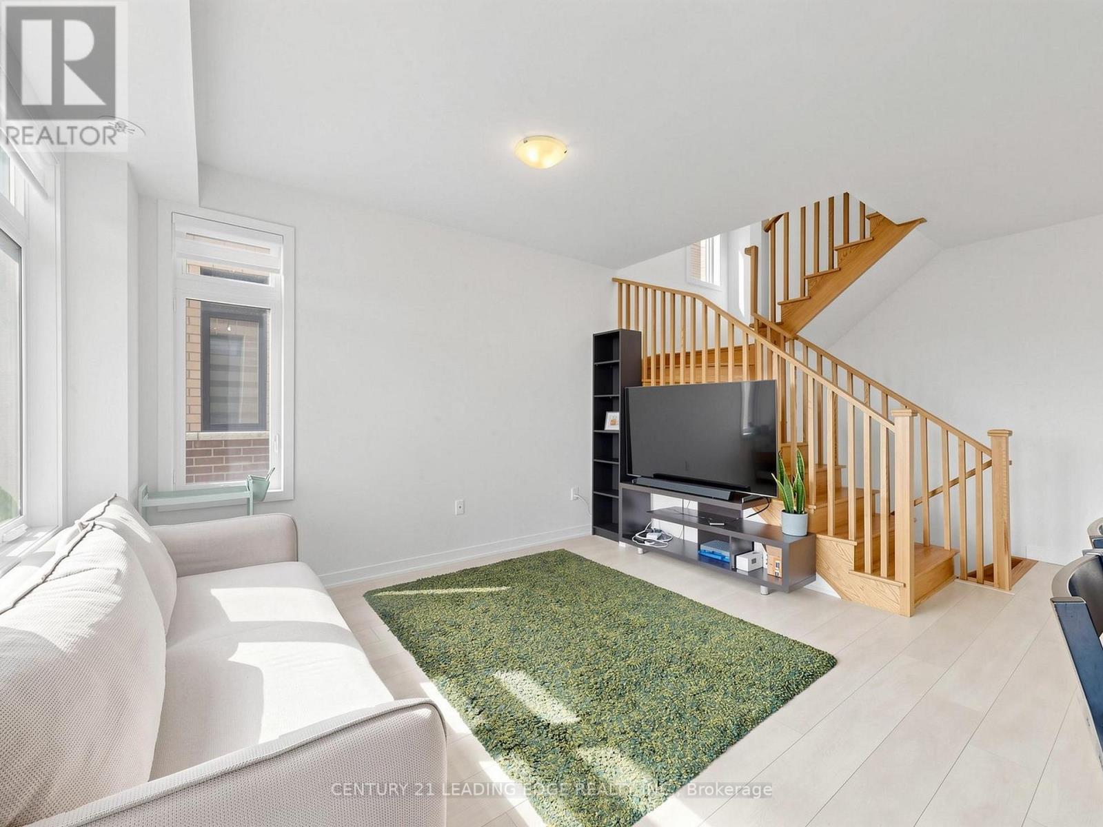 808 - 1865 Pickering Parkway, Pickering, Ontario  L1V 0H2 - Photo 5 - E13832984