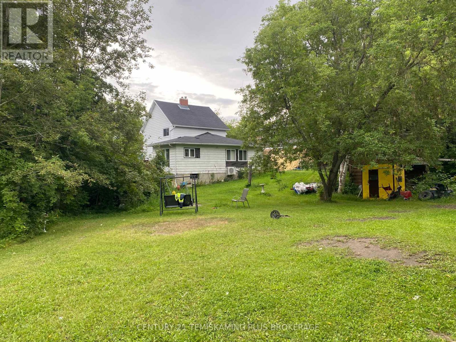 120 Paget Street, Temiskaming Shores, Ontario  P0J 1P0 - Photo 3 - T13840304