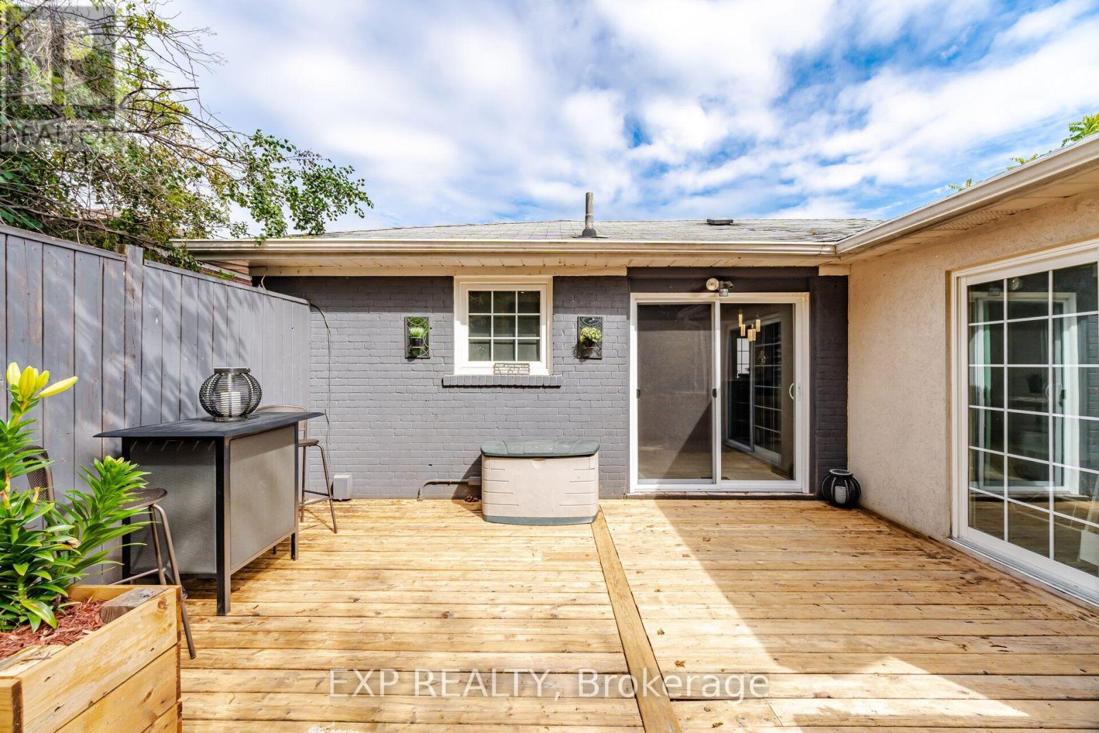 1262 Kelly Road, Mississauga, Ontario  L5J 3T9 - Photo 20 - W13840634