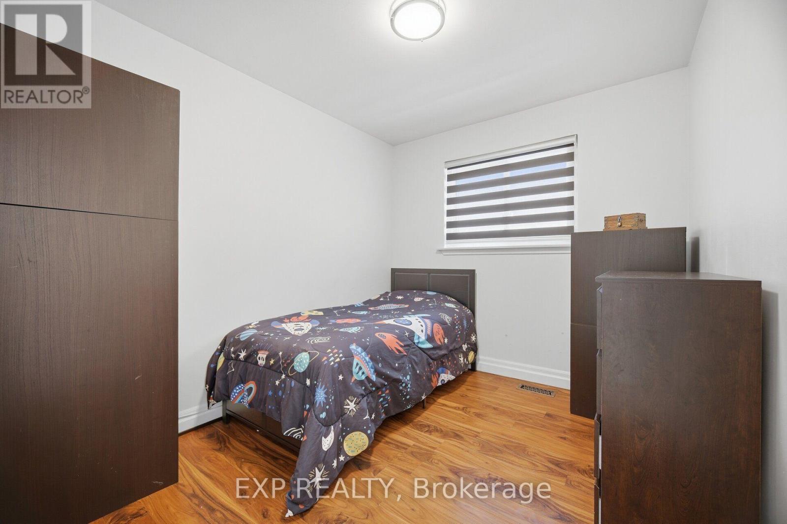 1262 Kelly Road, Mississauga, Ontario  L5J 3T9 - Photo 23 - W13840634
