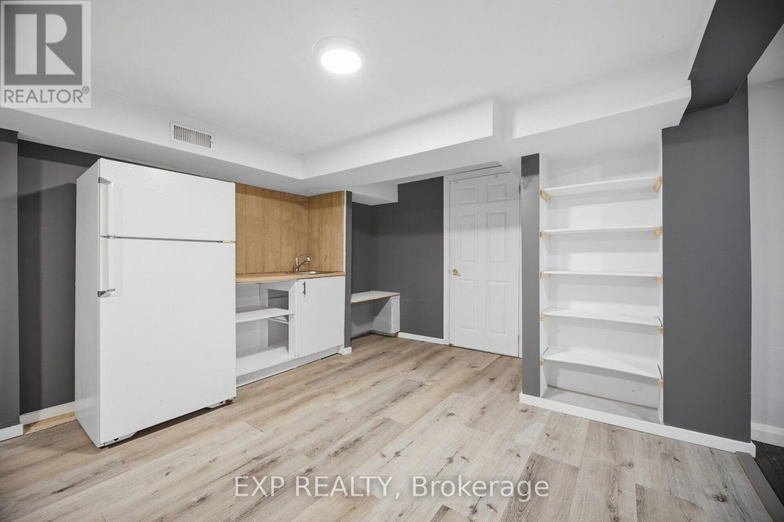 1262 Kelly Road, Mississauga, Ontario  L5J 3T9 - Photo 30 - W13840634