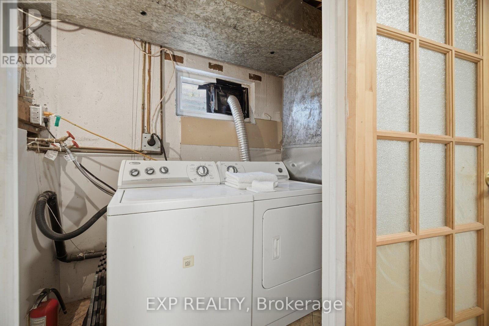 1262 Kelly Road, Mississauga, Ontario  L5J 3T9 - Photo 37 - W13840634