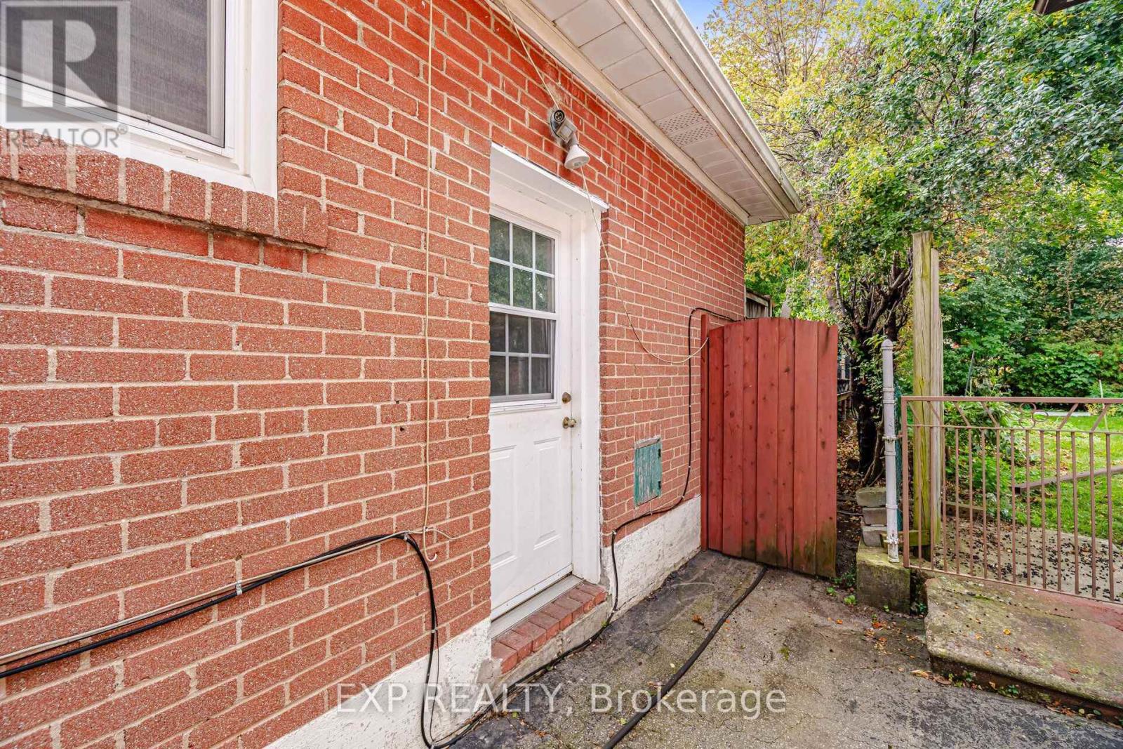 1262 Kelly Road, Mississauga, Ontario  L5J 3T9 - Photo 39 - W13840634