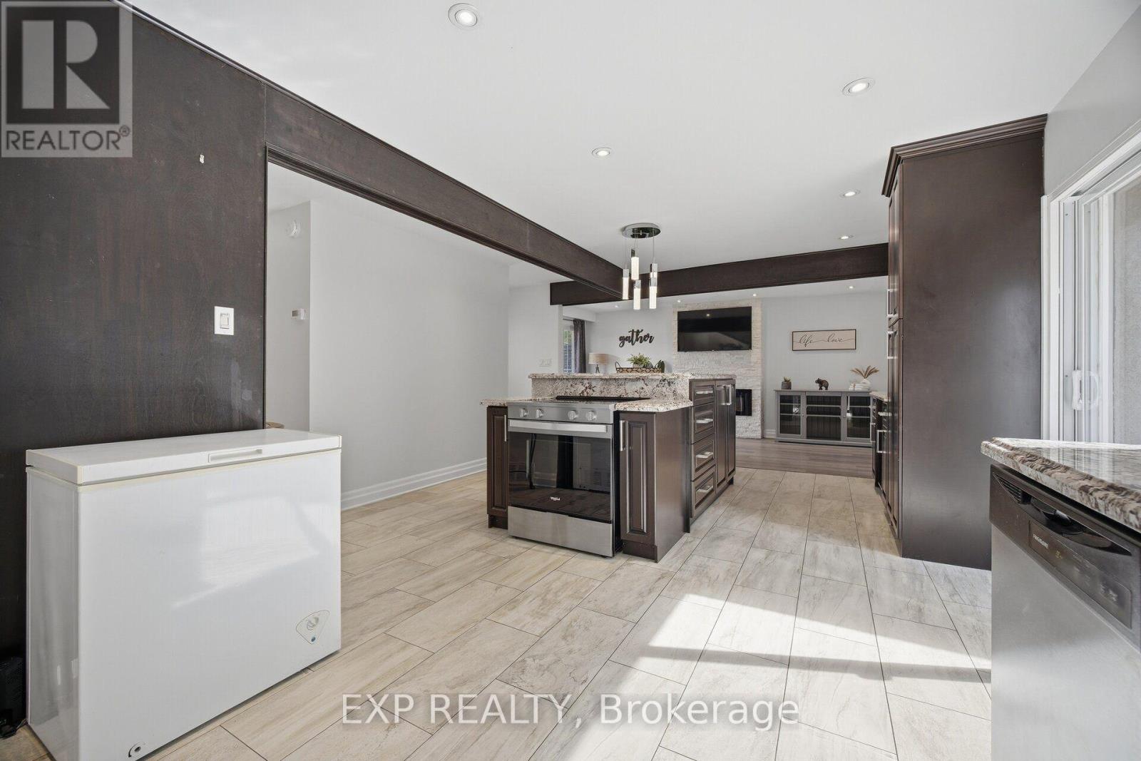 1262 Kelly Road, Mississauga, Ontario  L5J 3T9 - Photo 7 - W13840634