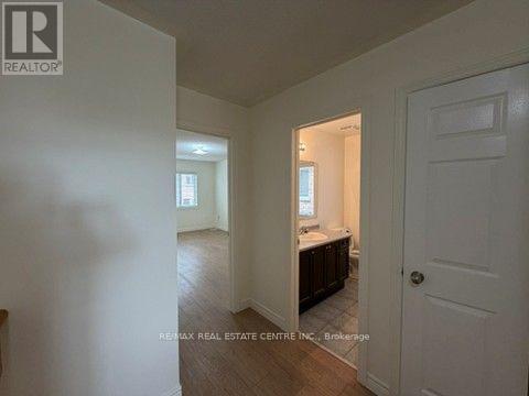 759 Asleton Boulevard, Milton, Ontario  L9T 8K3 - Photo 15 - W13840670