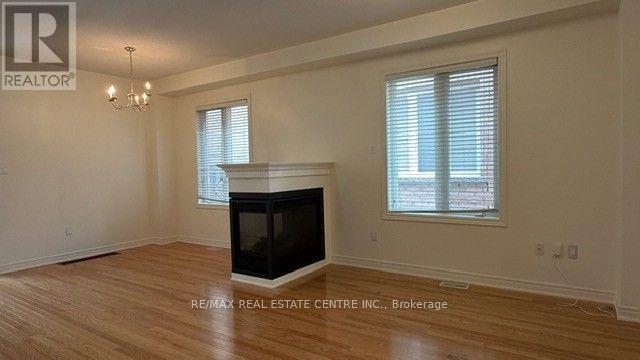 759 Asleton Boulevard, Milton, Ontario  L9T 8K3 - Photo 8 - W13840670