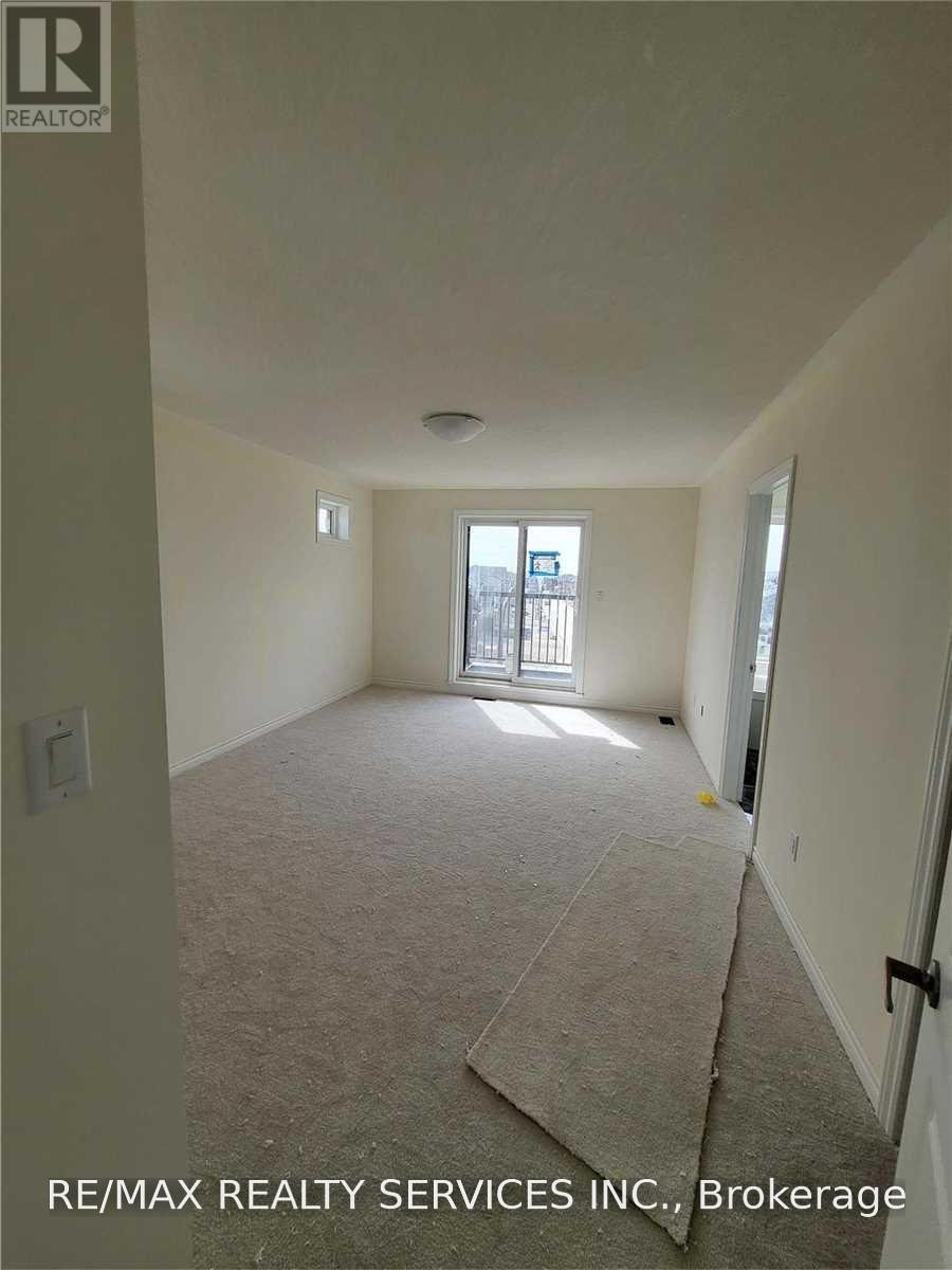 625 Fogal Road, Brampton, Ontario L6P 4P7 - Photo 8 - W13840686