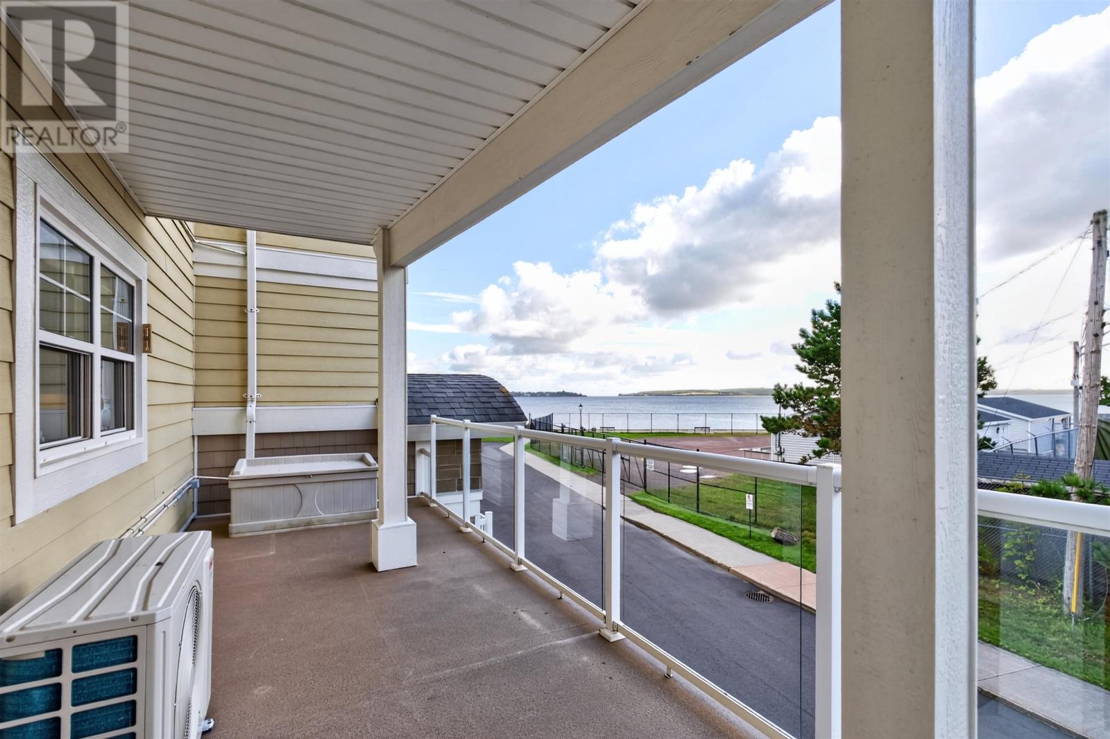 101 1 Haviland Street, Charlottetown, Prince Edward Island  C1A 0A8 - Photo 37 - 202624641
