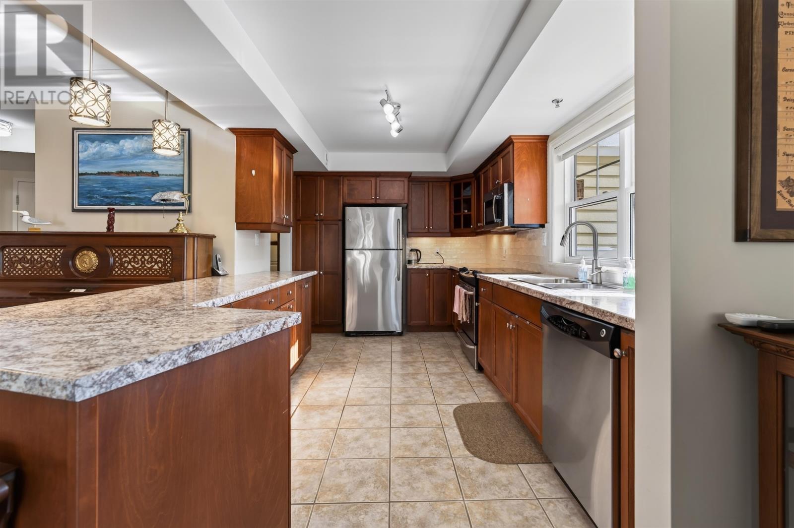 101 1 Haviland Street, Charlottetown, Prince Edward Island  C1A 0A8 - Photo 9 - 202624641