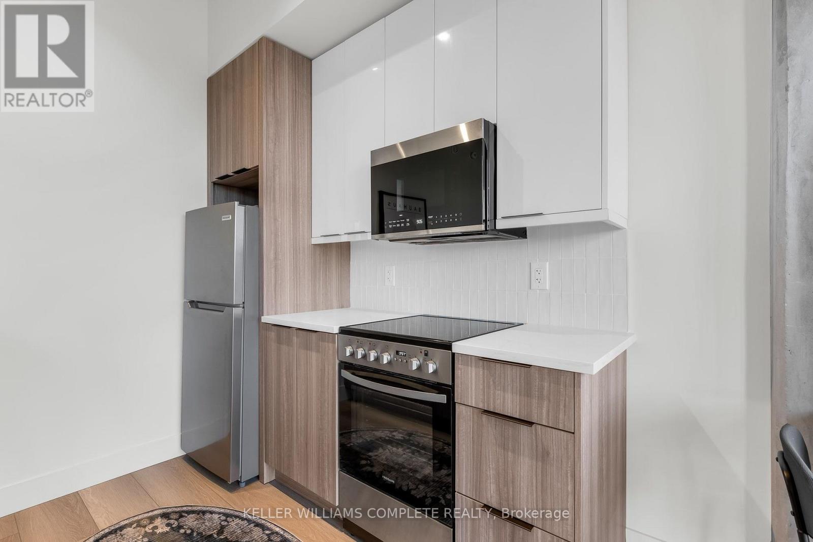401 - 24 Augusta Street, Hamilton, Ontario  L8N 0B7 - Photo 6 - X13840662