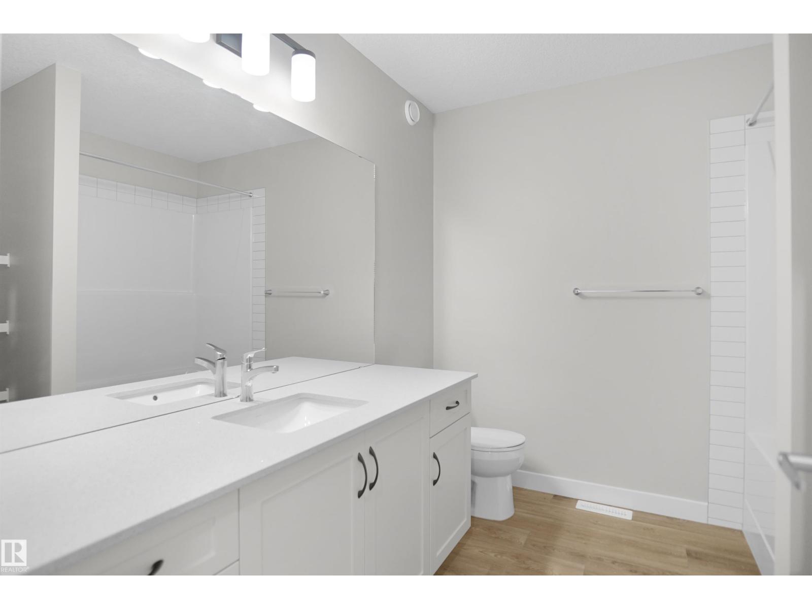 2204 194 ST NW