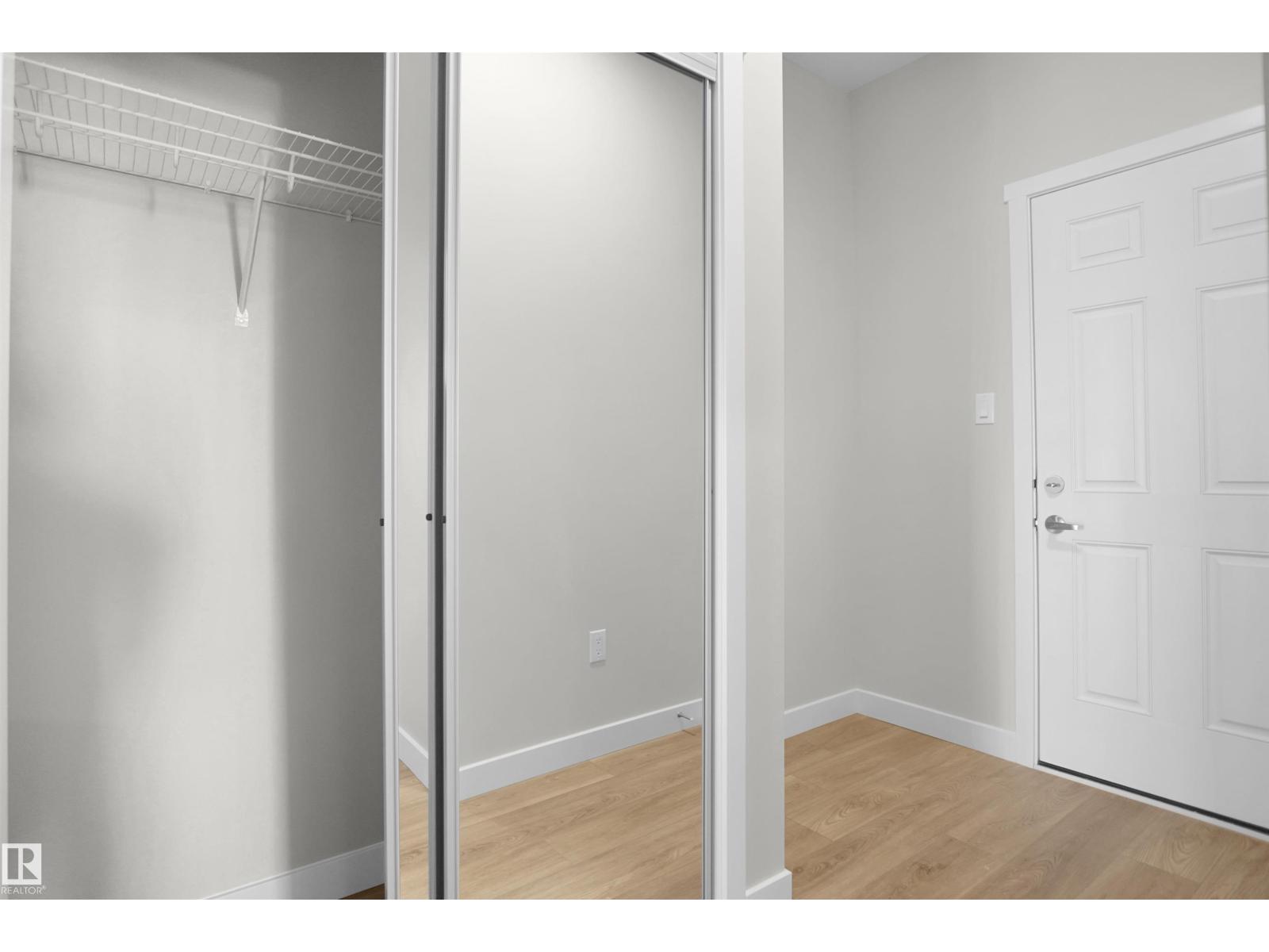 2204 194 ST NW
