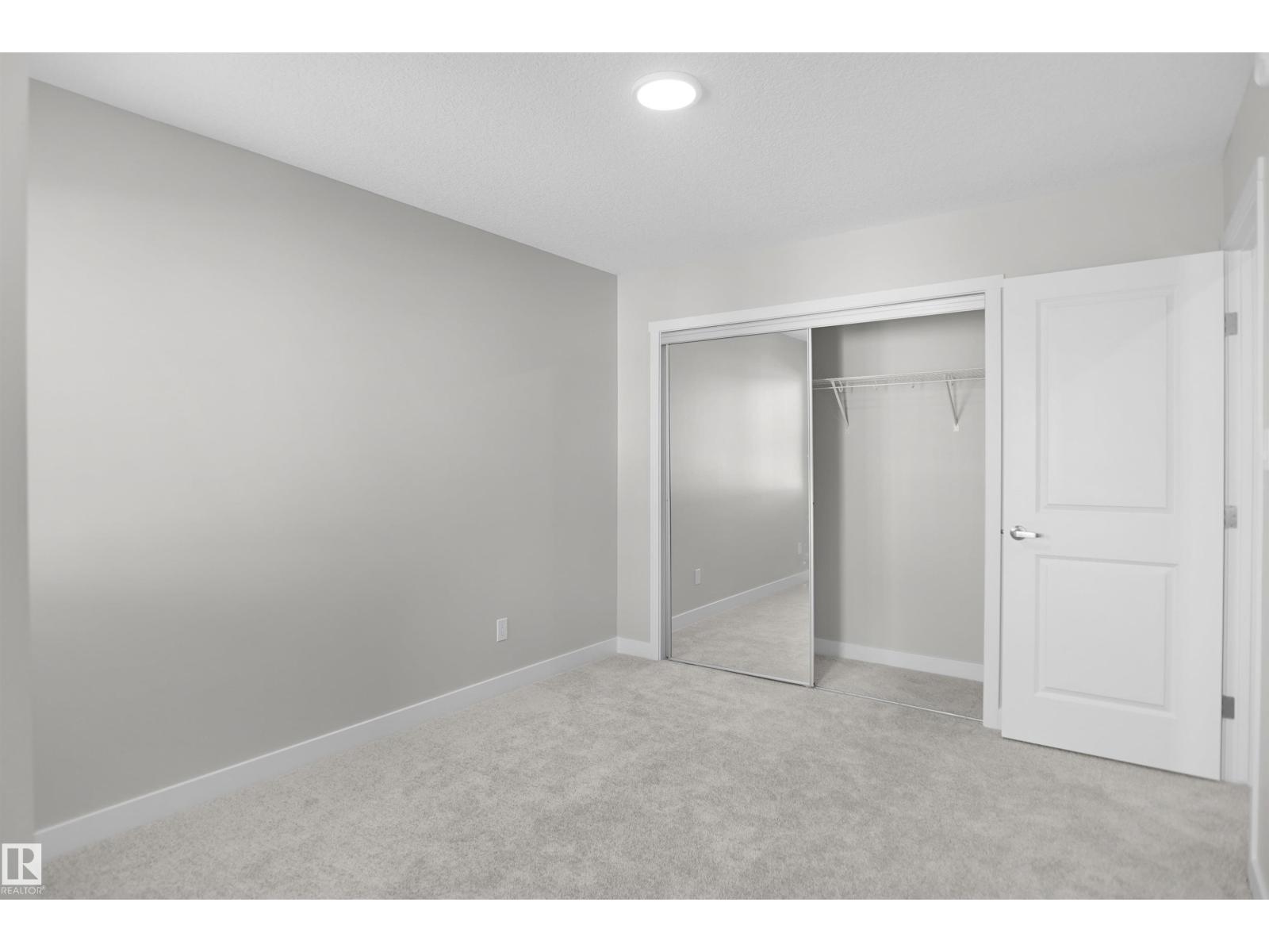 2204 194 ST NW