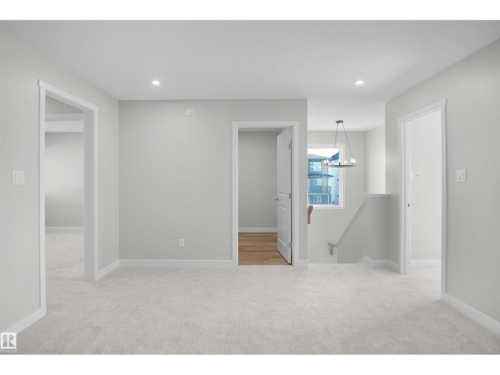 2204 194 ST NW