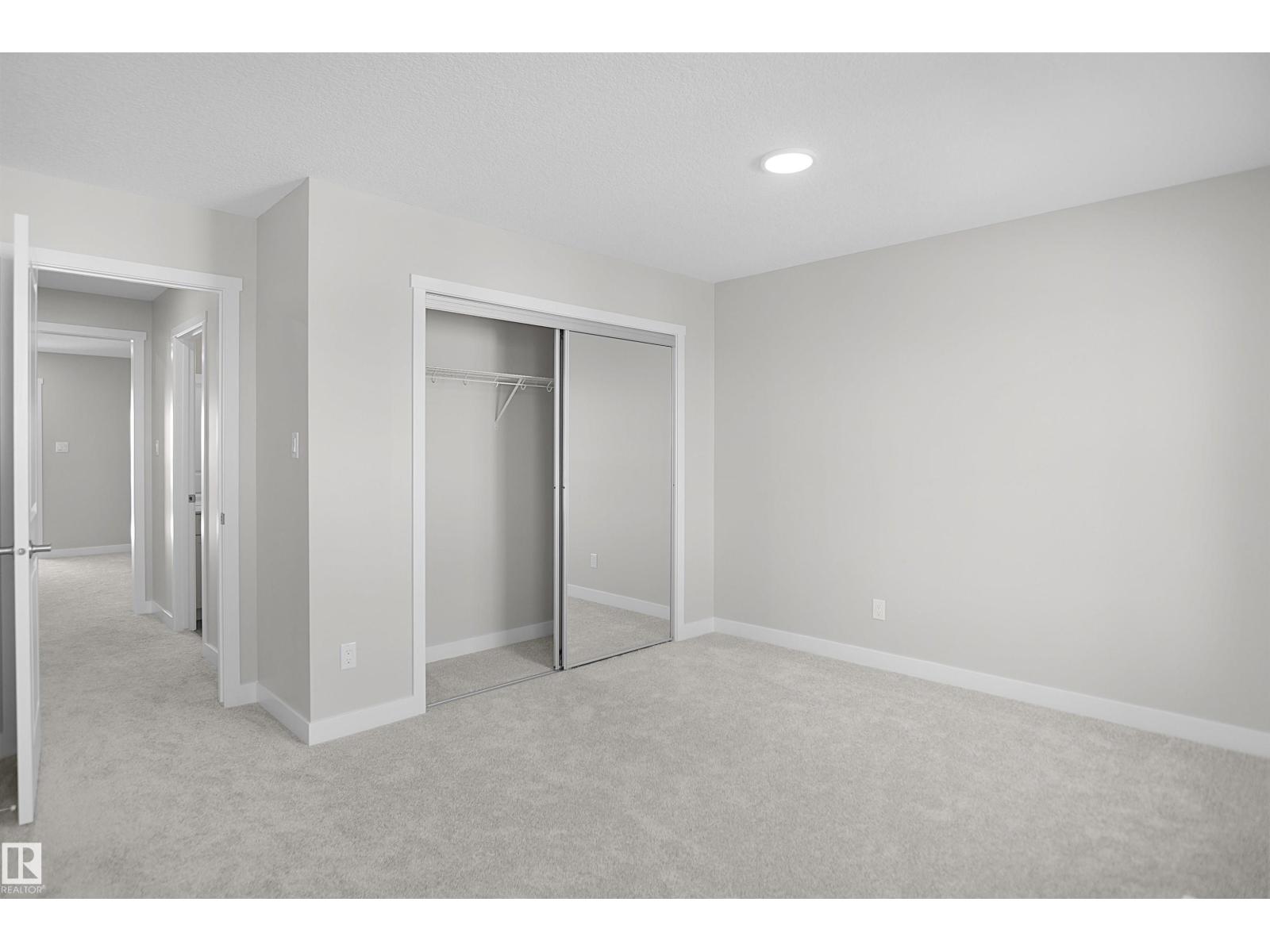 2204 194 ST NW