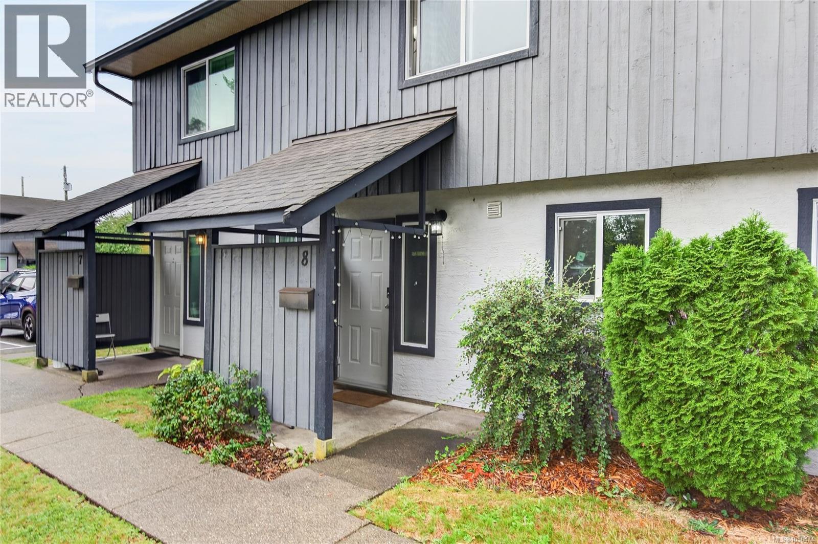 8 158 Back Rd, Courtenay, British Columbia  V9N 3W6 - Photo 2 - 1050474