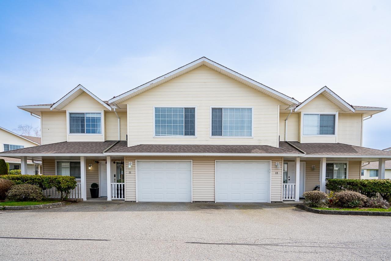 11 31255 UPPER MACLURE ROAD