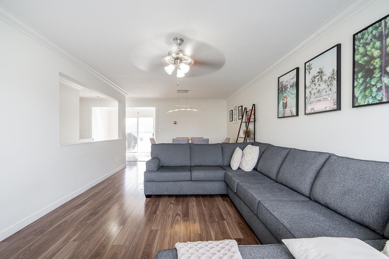 11 31255 UPPER MACLURE ROAD
