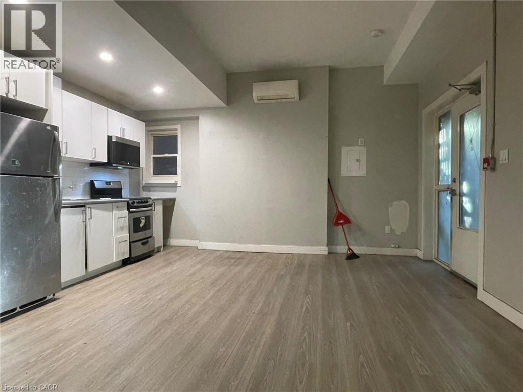 70 Victoria Avenue S Unit# 9, Hamilton, Ontario  L8N 2S7 - Photo 6 - 40865262