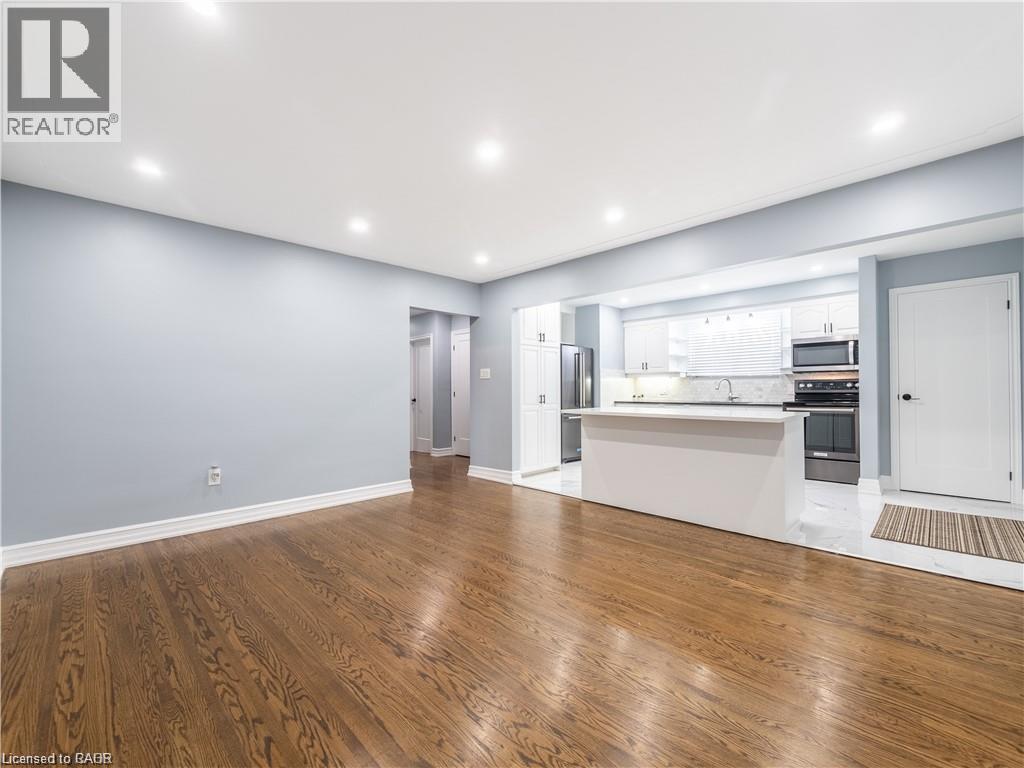 198 West 19th Street, Hamilton, Ontario  L9C 4J2 - Photo 12 - 40867155